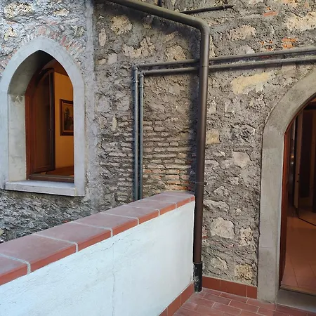Iseolakerental - La Porta Sul Riva di Solto