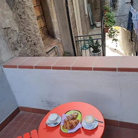 Iseolakerental - La Porta Sul Apartment Riva di Solto